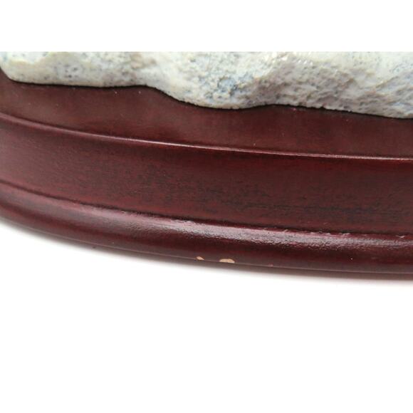 Light Up Santa Ice Carving Workshop Figurine Elves Christmas Decoration 7.5"T - Picture 11 of 12